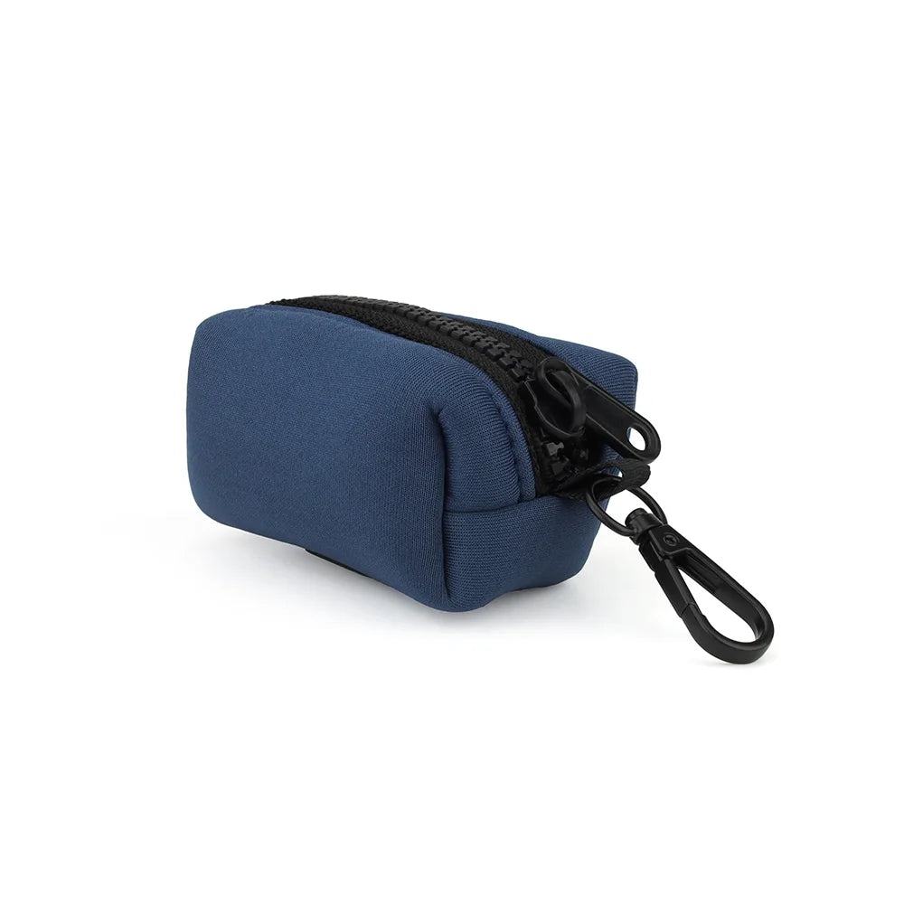 Dispensador de bolsas para excrementos de perro portátil