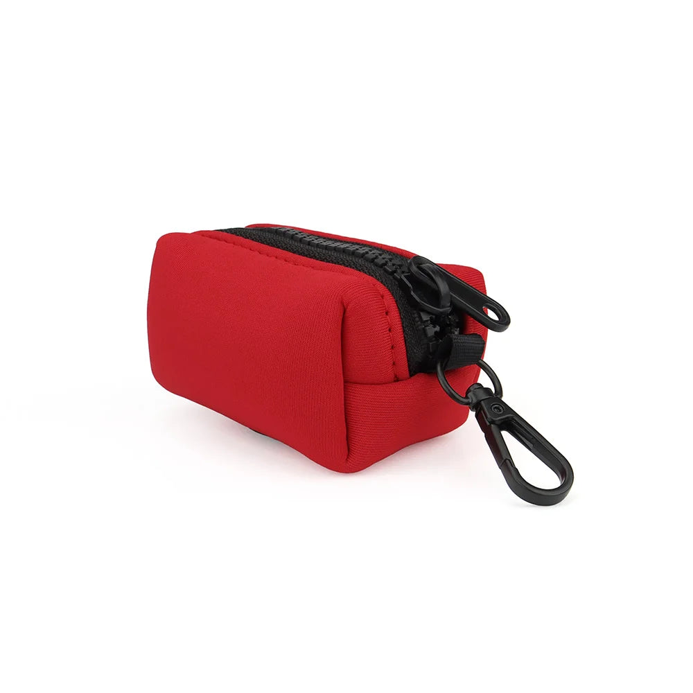 Dispensador de bolsas para excrementos de perro portátil