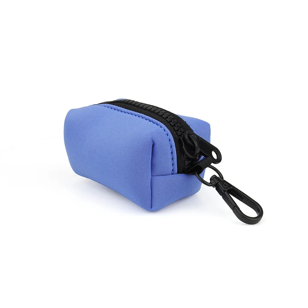 Dispensador de bolsas para excrementos de perro portátil